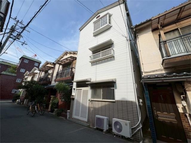 Minka en Osaka